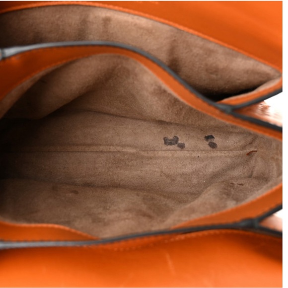 Authentic Botegga Ventana Nappa Bag - Picture 4 of 11